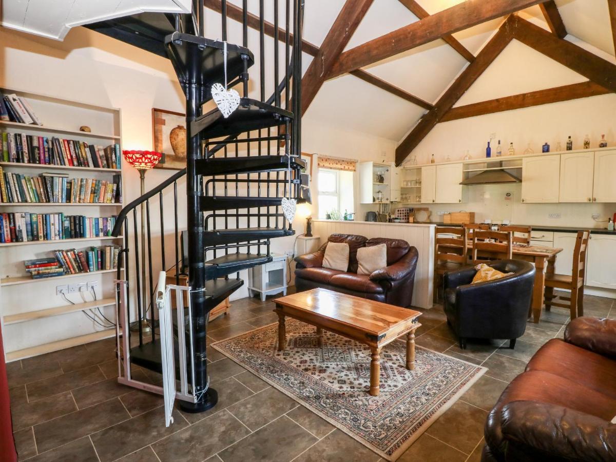 Bwthyn Y Dderwen Oak Cottage Llannor Экстерьер фото